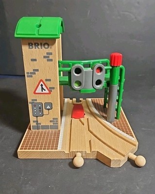 BRIO World - 33674 Signal Station Toy Train Accessory for Kids Ages 3