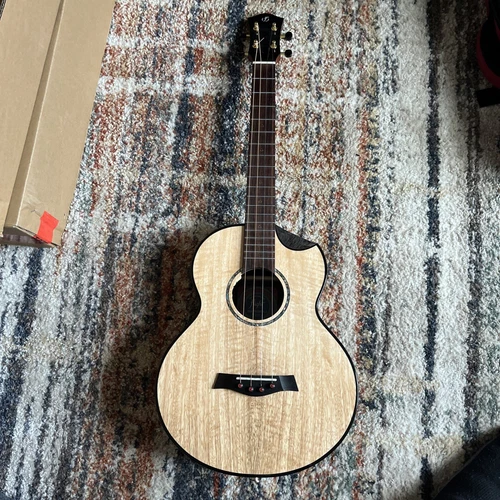 Flight Maia Baritone ukulele (Open Box) Padded gig Bag. active EQ.