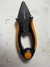 Fiskars Garden Herb Pruning Shears Precise 5" Garden Tool Stainless Steel Blades