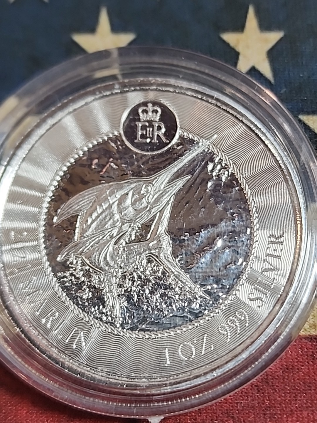 Picture 1 of 2
