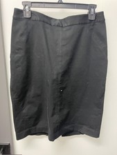 Ladies Ann Taylor Black Knee Length Skirt - Size 8