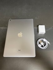 Apple iPad 9th Generation : with A13 Bionic chip, 10.2-inch Retina Display, 256