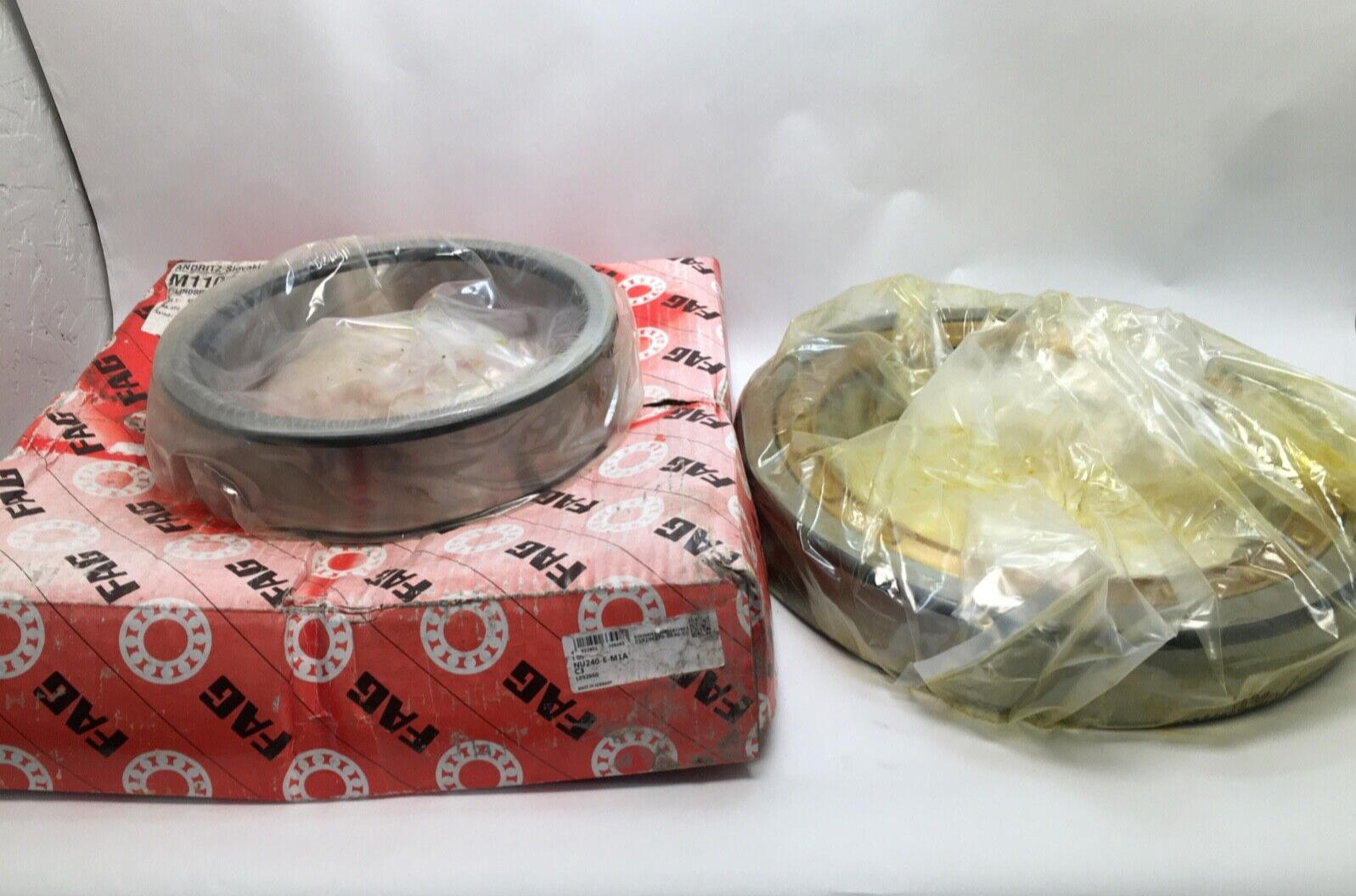 FAG NU240-E-M1A-C3 Cylindrical Bearing 200x360x58 mm NU 240 E M1A C3 NU240