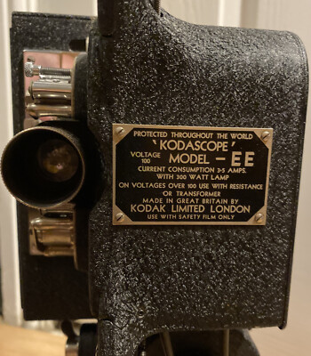Vintage 1937 Kodak Kodascope Model EE 16mm Cine Film Projector