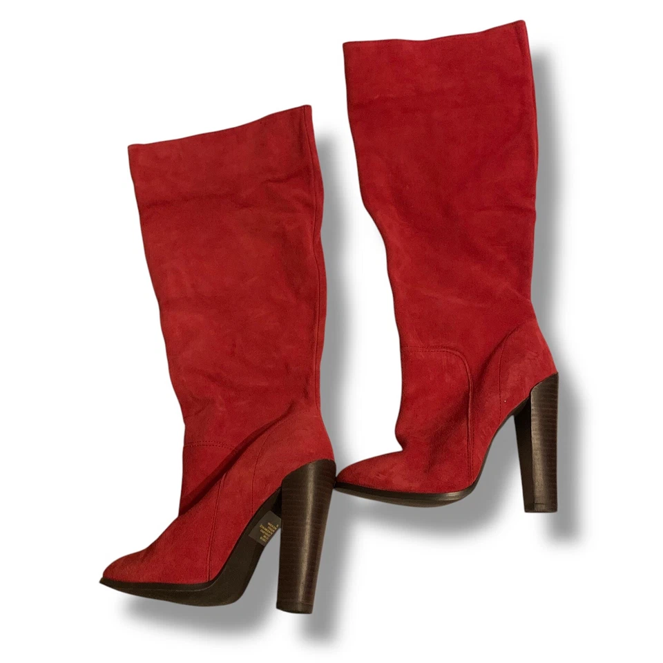 Botas holgadas Colin Stuart for Victorias Secret rojas de gamuza tacón para mujer talla 7 Foto 2 de 4