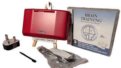 Nintendo DS Konsole Rot mit Spiel - Ladegerät - Neue Hülle/Gehäuse - Spielt GBA