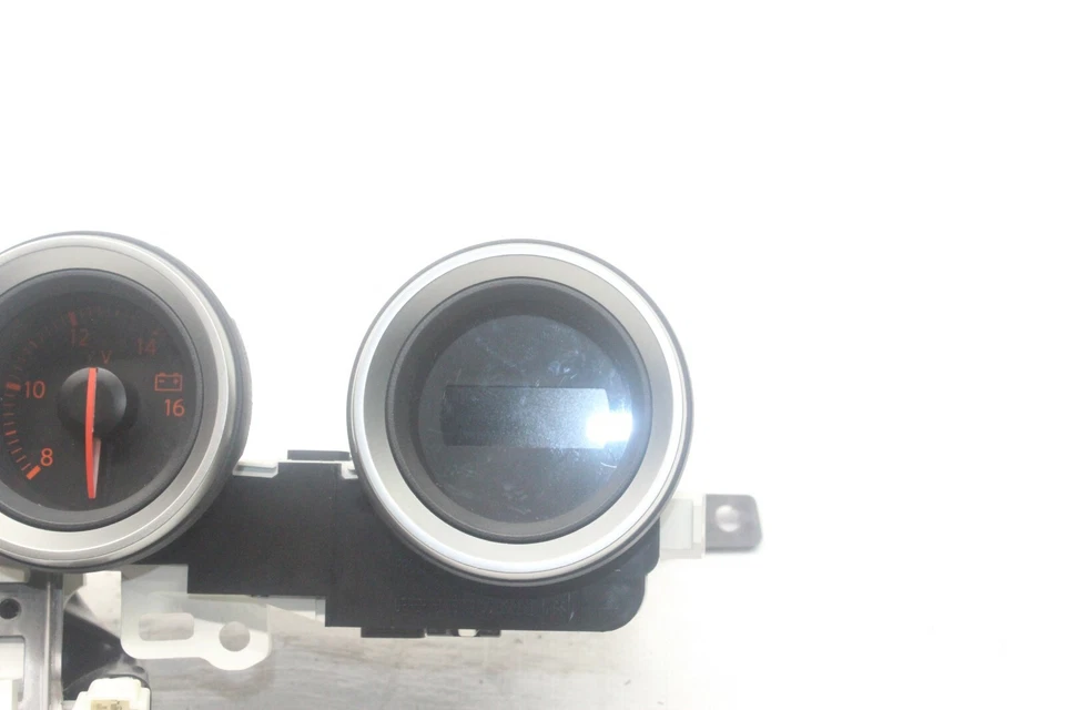 Nissan 370Z Z34 2016 cupé #186 medidor de aceite voltios pantalla centro tablero indicador Foto 4 de 4