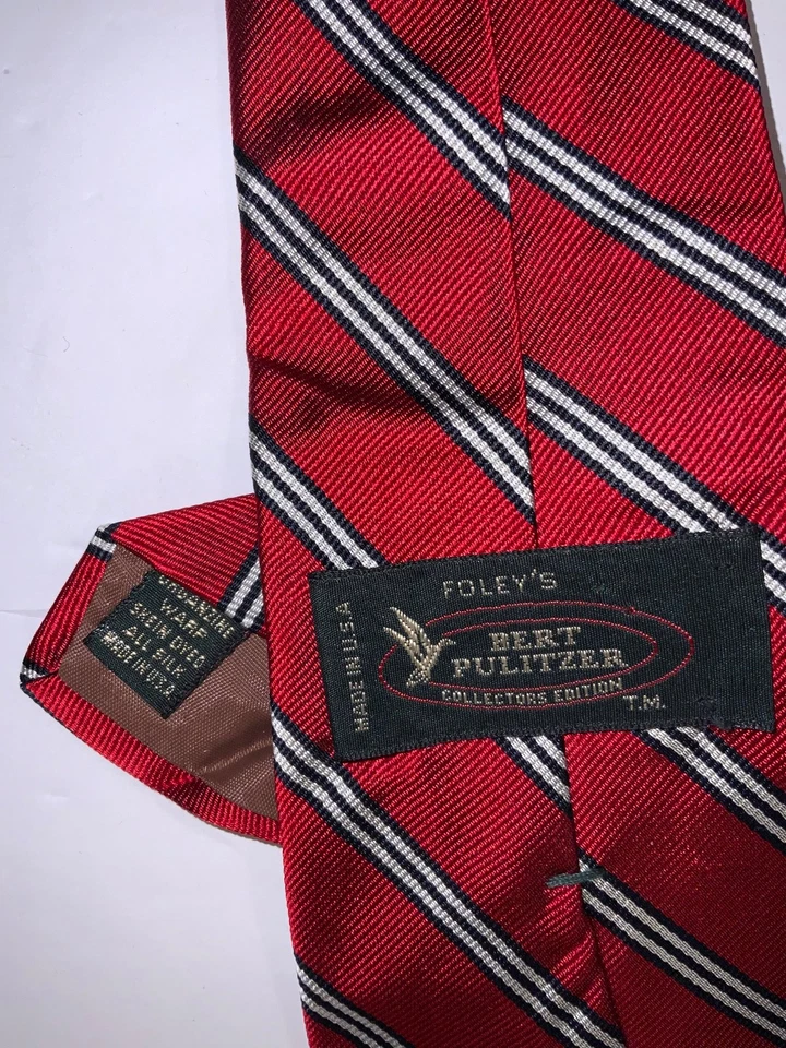 VTG Bert Pulitzer Foley’s Men’s REPP Silk tie Red, Black, White 3 1/4” x 56” - Изображение 3 из 4