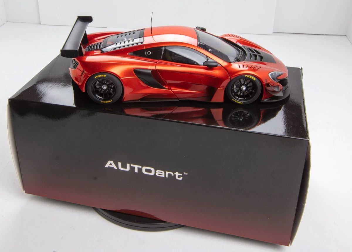Autoart McLAREN 650S GT3 VOLCANO ORANGE/BLACK ACCENTS 1/18 Scale. Slightly Used!