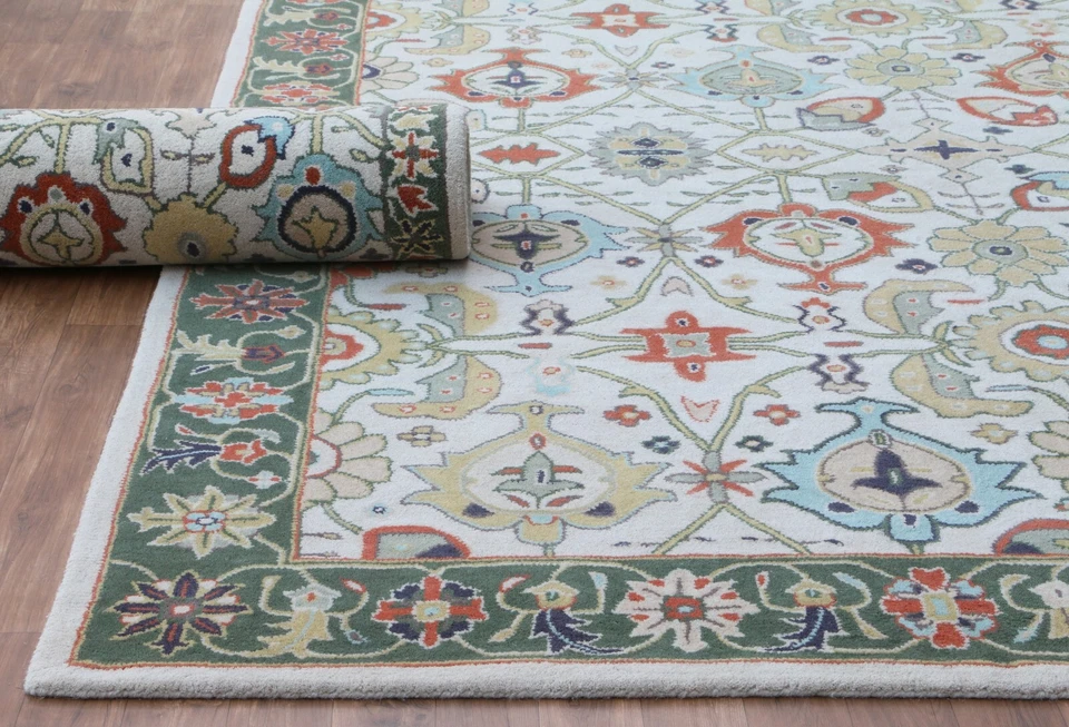 Alfombra de lana acolchada con borde verde Colorromace Catherine diseño tradicional Foto 3 de 4