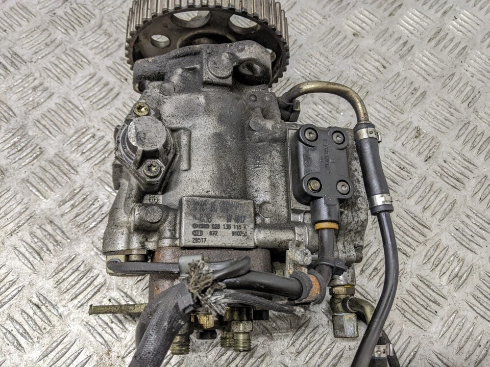 BOMBA DIÉSEL AUDI A4 TDI QUATTRO MK1 1996-1998 028130115 Foto 3 de 4