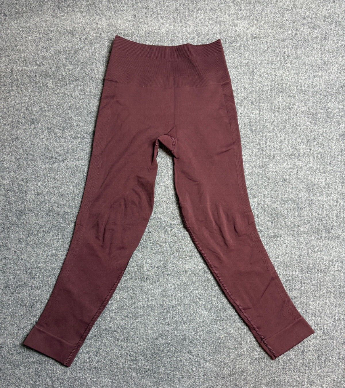 Lulemon Zone In Crop Compression Seamless Yoga Leggings in Purple Burgundy for Women