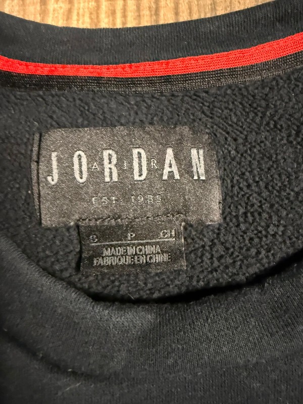 Air Jordan fully embroidered black size S men’s sweatshirt image 6