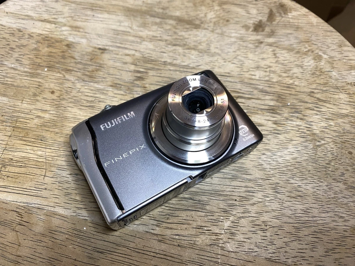 フジフィルム　Fujifilm FinePix F50fd #M17O1018 Fujifilm Finepix F50fd Review: Digital Photography Review