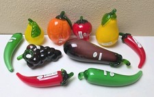 Lot of 10 Vintage Murano Style Hand Blown Glass Fruits  Vegetables