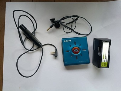 SONY MD Walkman MZ-E500 Tragbarer Player mit Ladegerät und Ohrhörern
