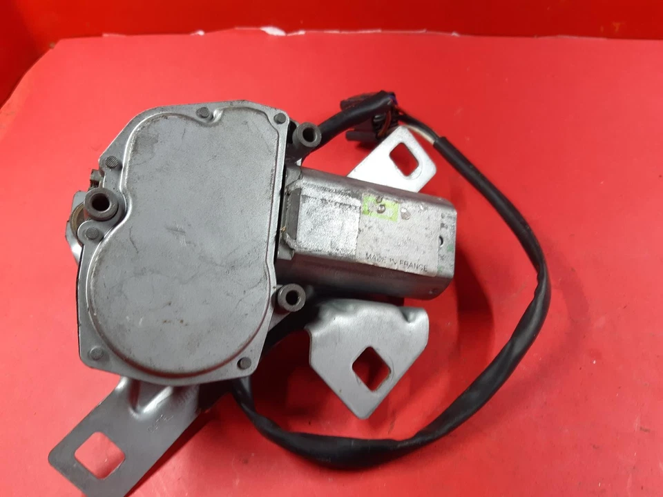  PEUGEOT 106 Wiper Motor Rear  1992 - Image 3 of 4