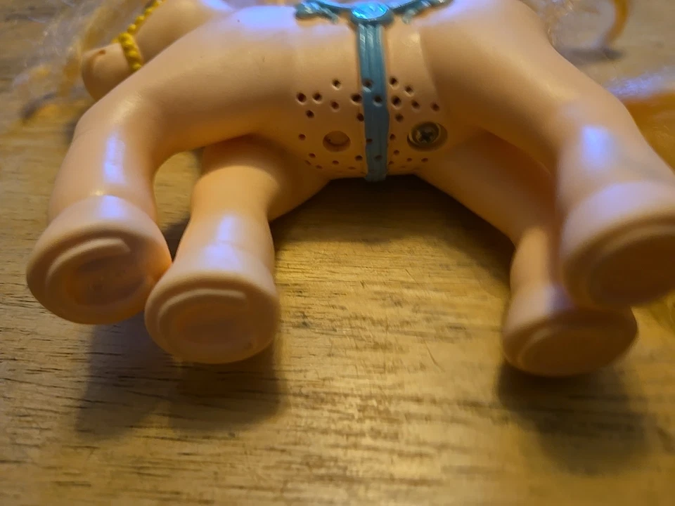 Buddy Corp Pink Coral Talk to Me Pony Fakie MLP No funciona 1990 My Little Pony Foto 4 de 4