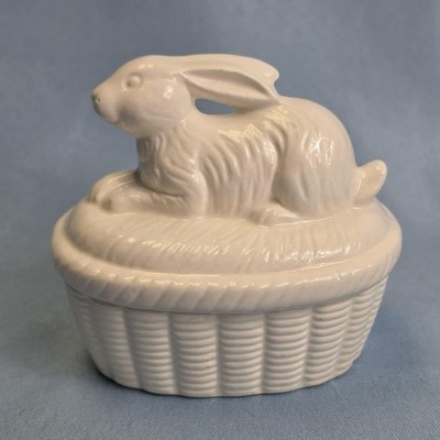 Action Japan Ceramic Rabbit Covered Dish Bunny Trinket Box White Easter Decor