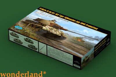 Hobbyboss 84533 1/35  German Pz.Kpfw.VI Sd.Kfz.182 Tiger II (Henschel July-1945)