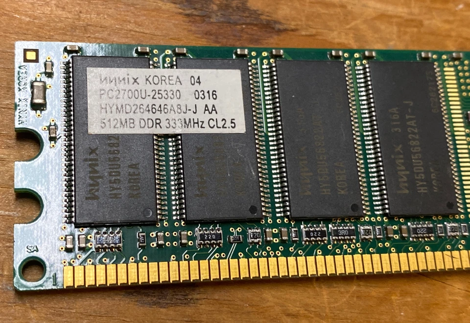512MB Hynix DDR1 RAM PC2700U 333MHz CL2.5 HYMD264646A8J-J AA Memory - Image 2 of 4