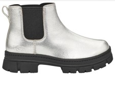 UGG Ashton Chelsea Leather Boot - Girls' Grade School Color: Silver/Multi