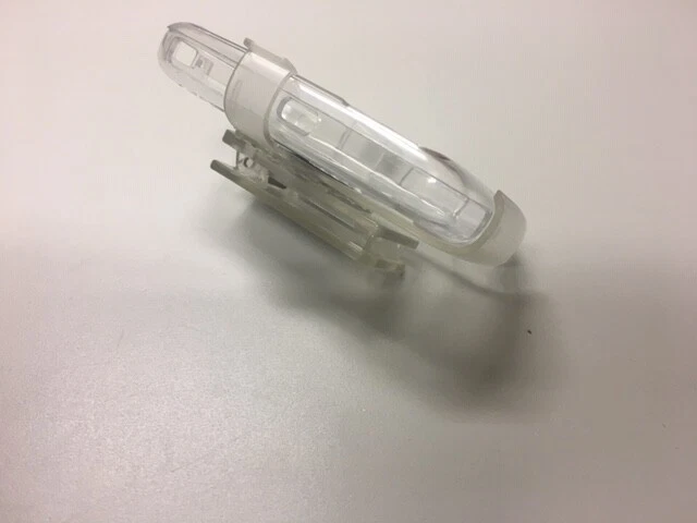 Funda rígida Speck SeeThru con funda para BlackBerry serie Curve Foto 3 de 4