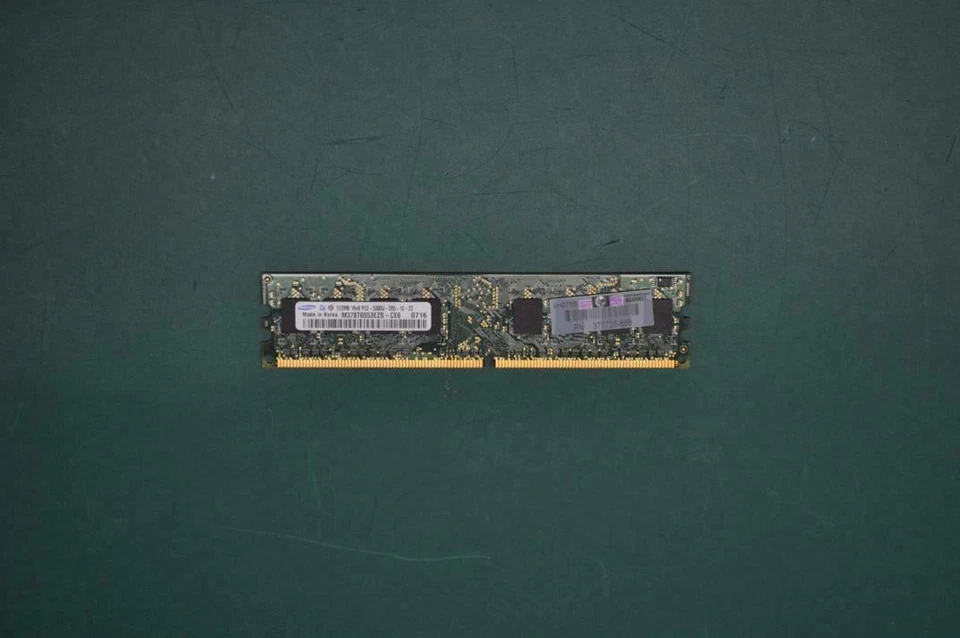 HP 512MB PC2-5300 DDR2-667MHz non-ECC DIMM Single Rank Memory Module 377725-888 - Image 2 of 2