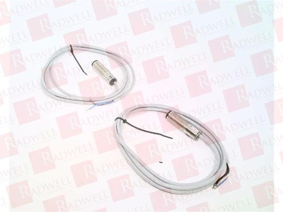 PEPPERL & FUCHS OBE10M-18GM60-SE5 / OBE10M18GM60SE5 (NEW IN BOX)