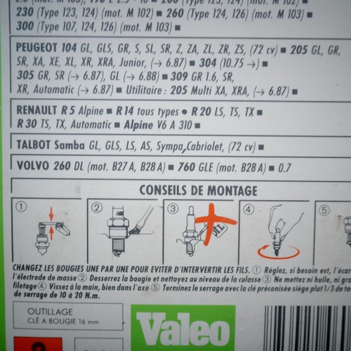 Renault 5 Alpine X 4 bougies allumage neuve Valeo C68H 7701366514 - Photo 3/3