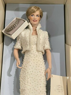 Barbie Muñecas Princesa Diana Lady Diana Princess Of Wales