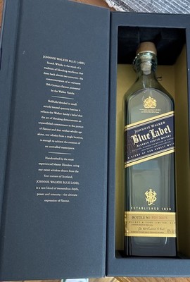 Jonny  Walker  1litre blue label  Empty bottle w/box