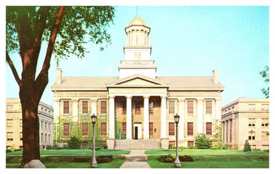 Iowa City, Iowa - Old Capitol Administration Building Postcard