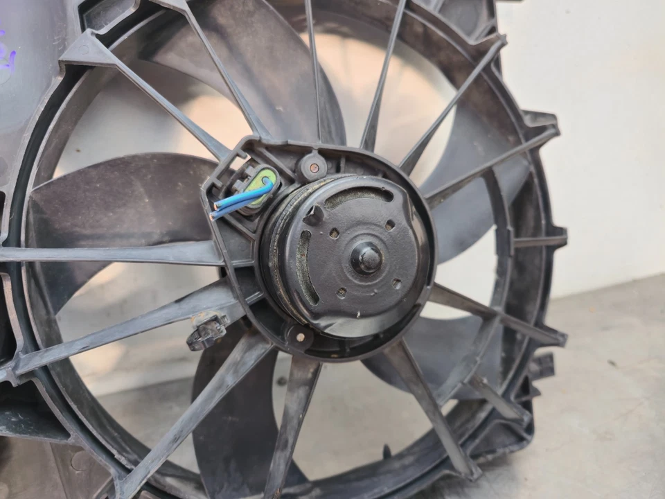 Jeep Patriot 2.2 CRDI 2011-2017 ventilador de refrigeración radiador Foto 2 de 4