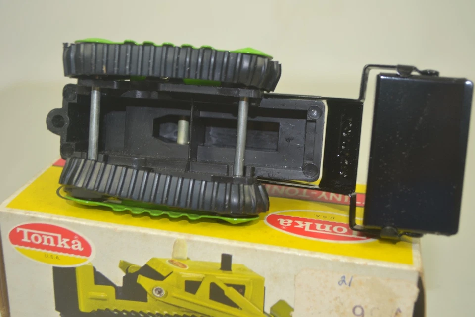 TINY TONKA LOADER, NO. 521, MINT-BOXED - Image 4 of 4