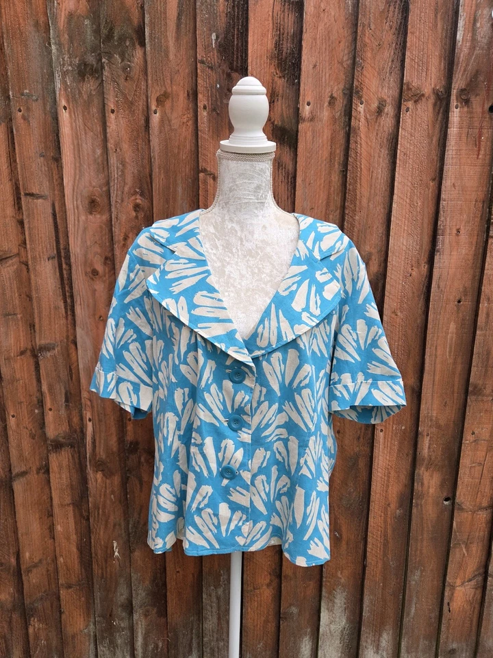 BNWT EWM Women's Linen Casual Palm Pattern Print Short Jacket Size UK 24 - Image 2 of 4