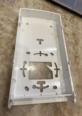 Ruckus 902-0136-0000 Surface Wall Mount Bracket for H550 Access