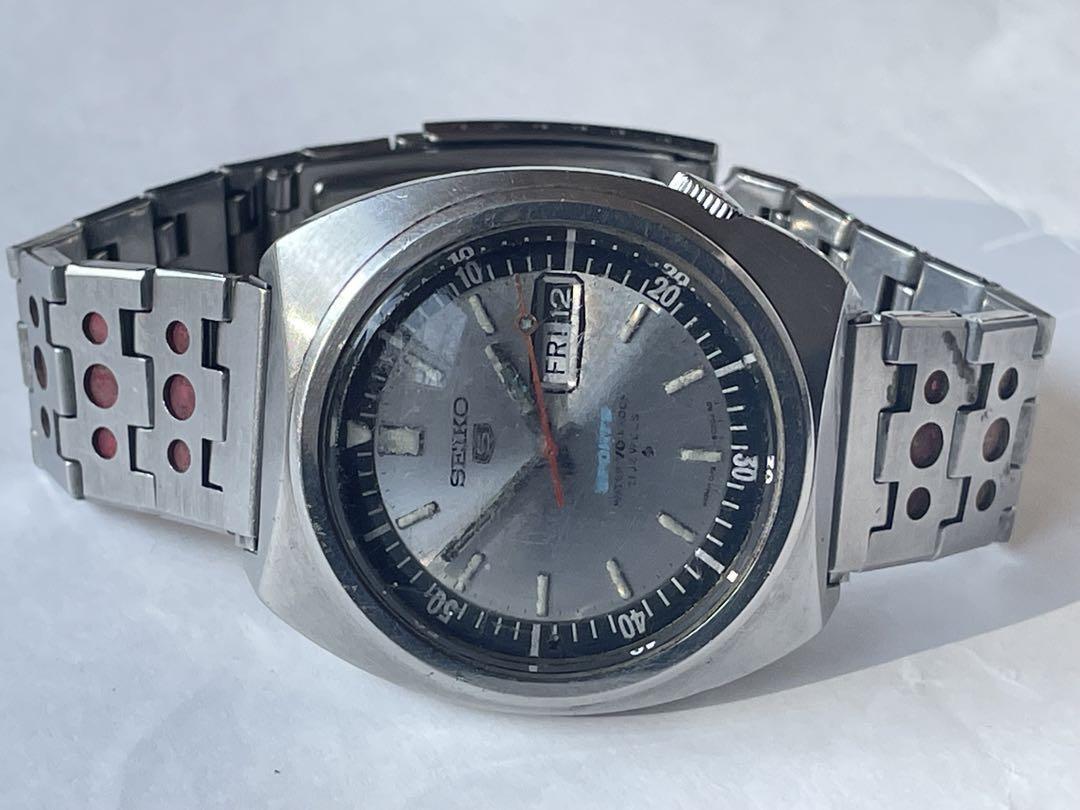 Seiko 5 Sports 6119-6020 Vintage Day Date Silver Round Automatic 
