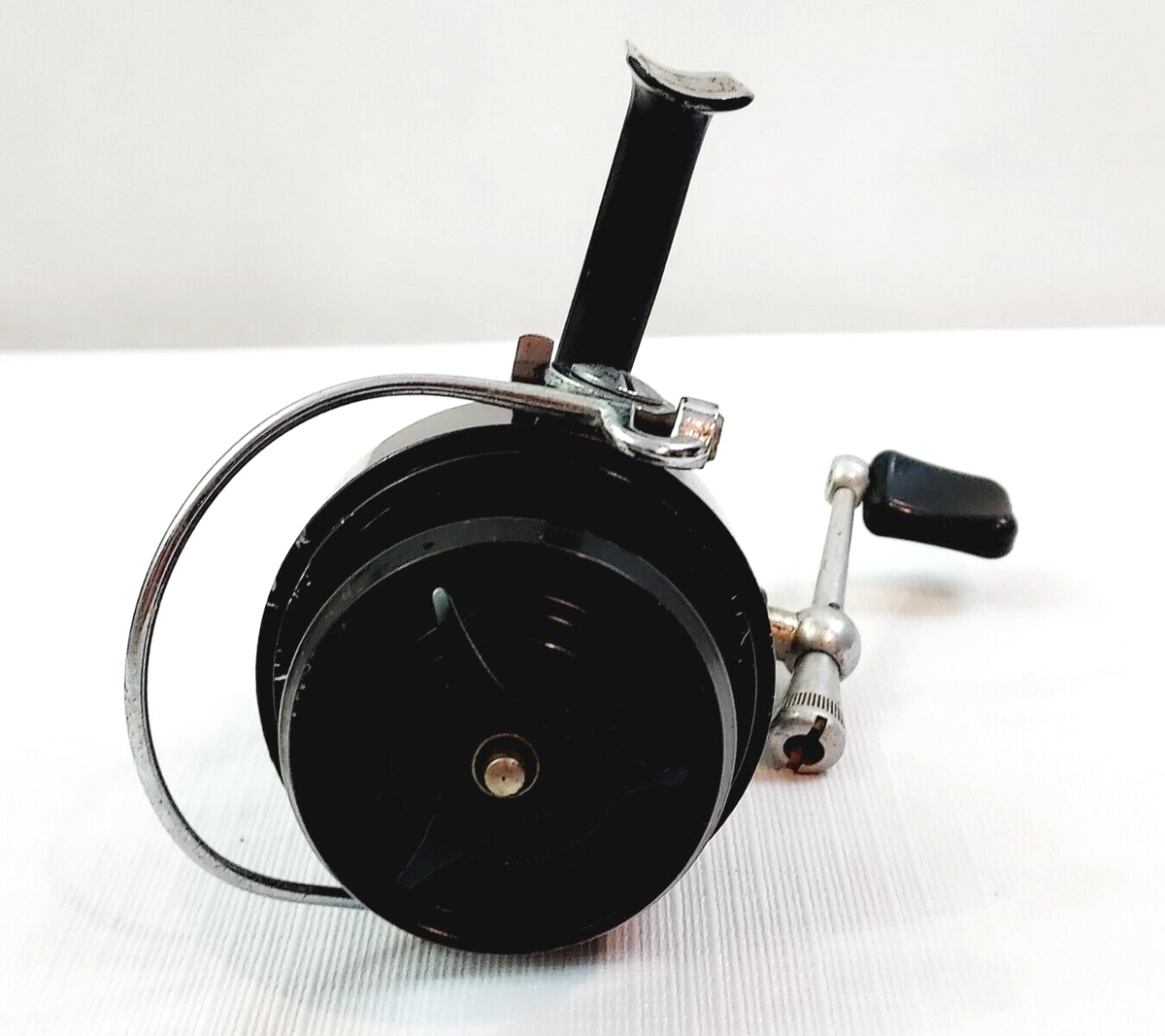 Garcia Mitchell 300 Spinning Reel Made in France | eBay Garcia Mitchell 300 Spinning Reel Made in France | eBay