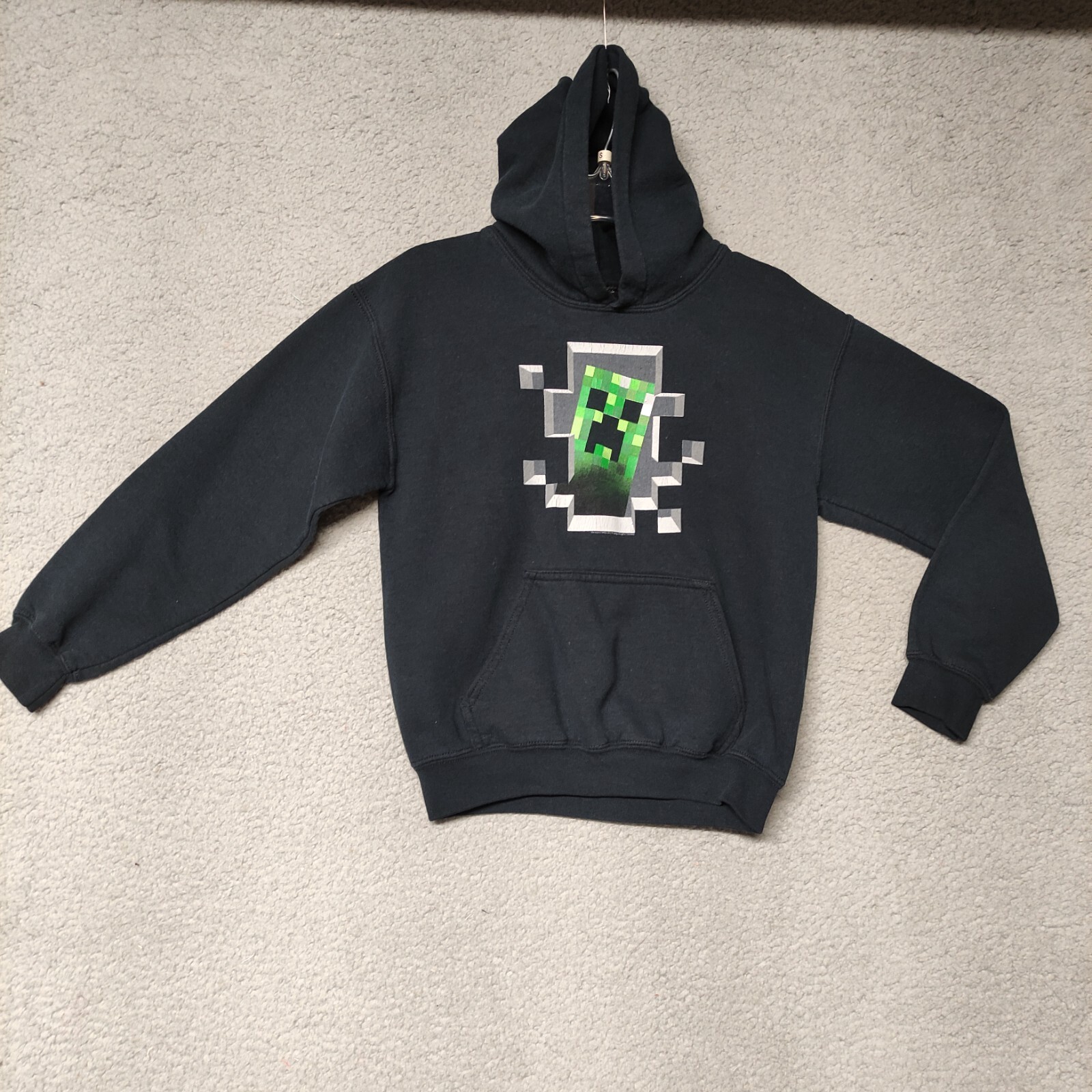 Picture 2 of 15