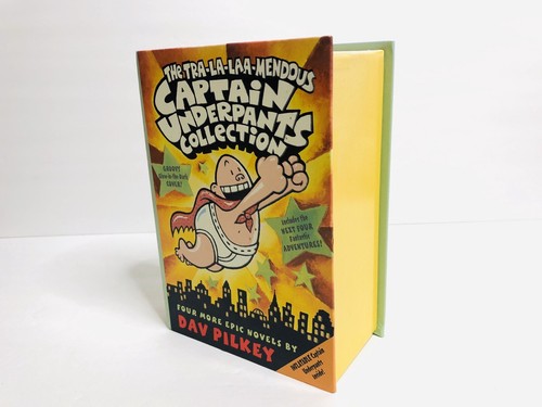 The Tra-la-laaa-mendous Captain Underpants Collection Box Set Lot w/ Case - Picture 4 of 11