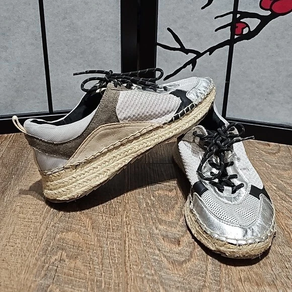 Zapatos Marc Fisher plateados tostados 9,5 Foto 2 de 4