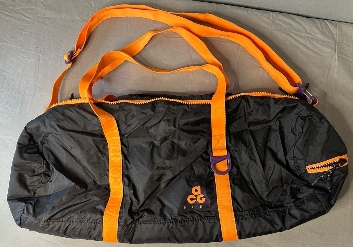 Nike ACG Packable Duffel Bag Workout / Gym / Travel Bag