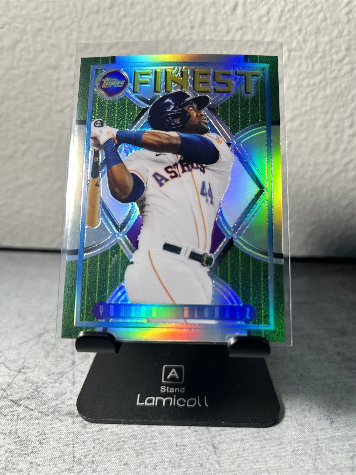 Yordan Alvarez 2022 Topps Finest Flashbacks Refractor. Houston Astros