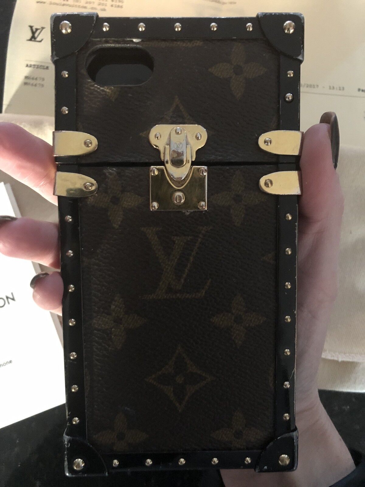 Louis Vuitton x Supreme Trunk Iphone 7 plus Phone Case (Date code: BC1187)