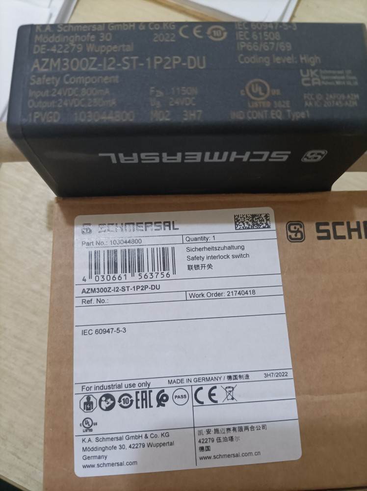 1PCS CP82C84A - Componente Elettronico Professionale, Circuito Integrato, Nuovo Di Zecca