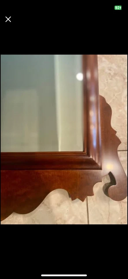 Espejo de pared vintage HENREDON madera maciza cerezo caoba estilo europeo 51”X28”. Foto 2 de 4