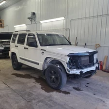 Front Drive Shaft 3.7L Fits 08-12 LIBERTY 1060070