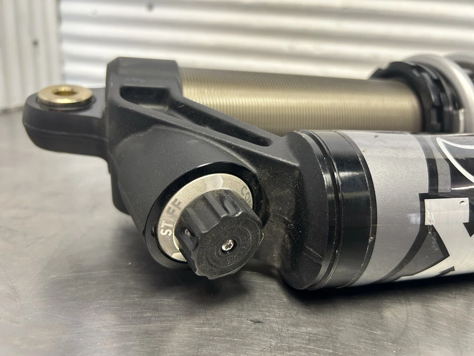 Fox Performance Series SXS UTV Amortiguador Ajustable 33" Perno a Perno 12mm Agujeros para Pernos Foto 2 de 4