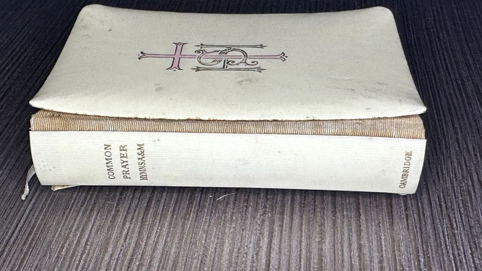 1915 Book of Common Prayer + Hymns Ancient & Modern – Celluloid Cover Cambridge - Image 3 of 4